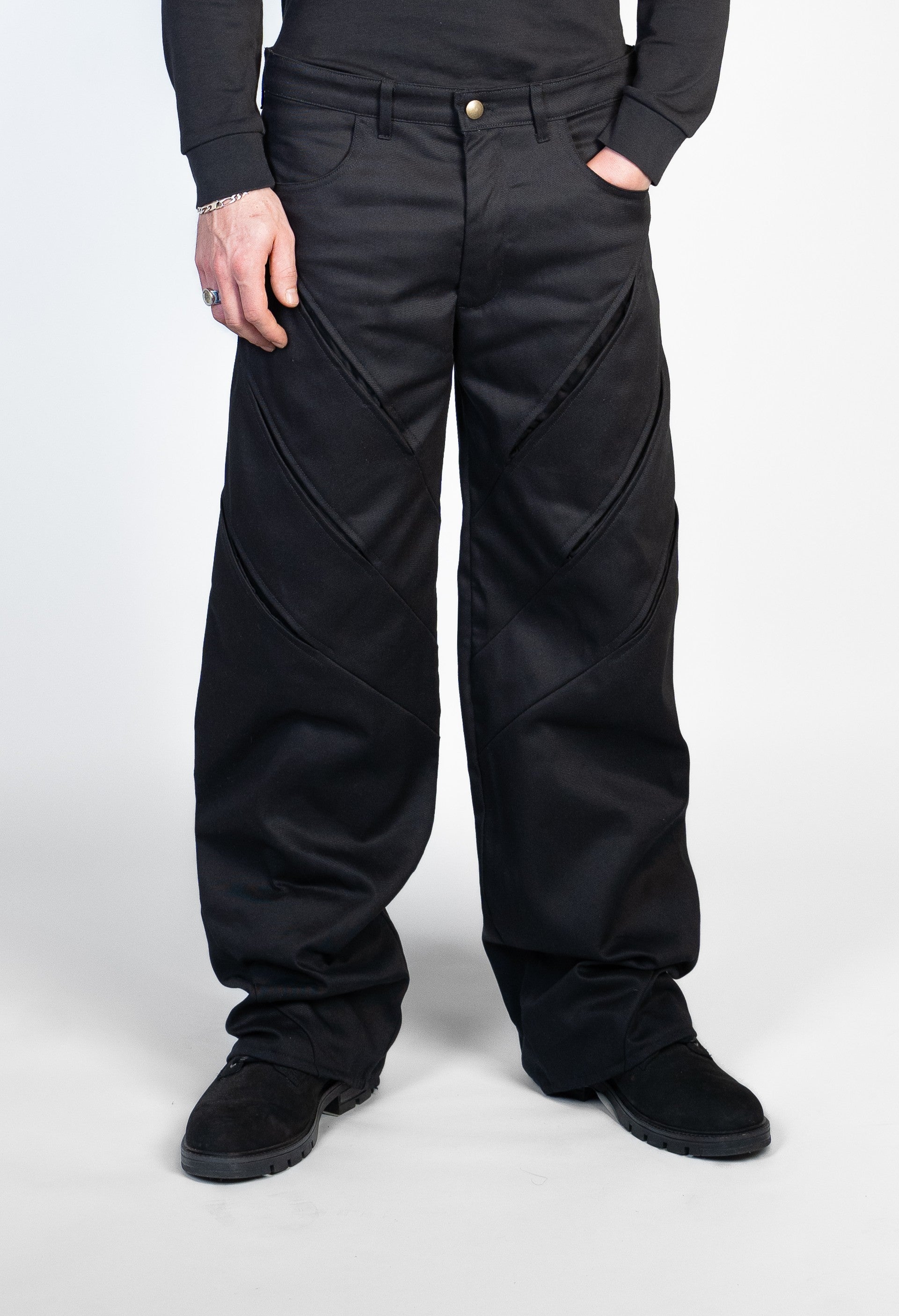 SLIT-POCKET PANTS